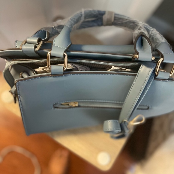 Mkf medium sized Baby Blue Purse NWT - Picture 6 of 6